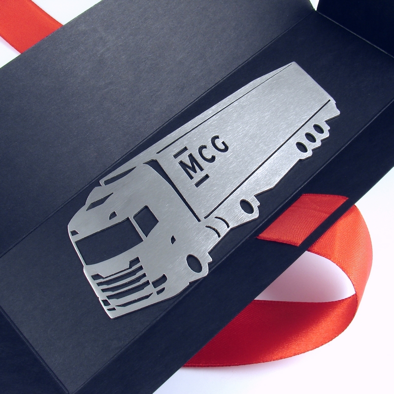 Metalowa zakładka do książek dla firmy spedycyjnej