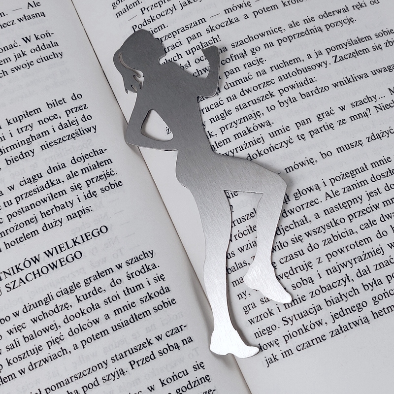 Stalowa zakładka do książek w kształcie biegaczki