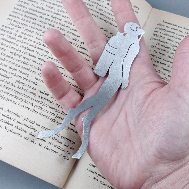 Metalowa zakładka do książki z nurkiem