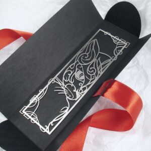 Ażurowa zakładka do książek kot