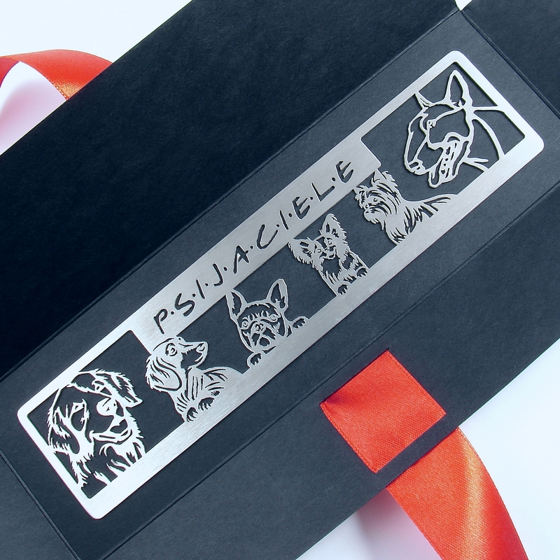 Psijaciele – metalowa zakładka z psami